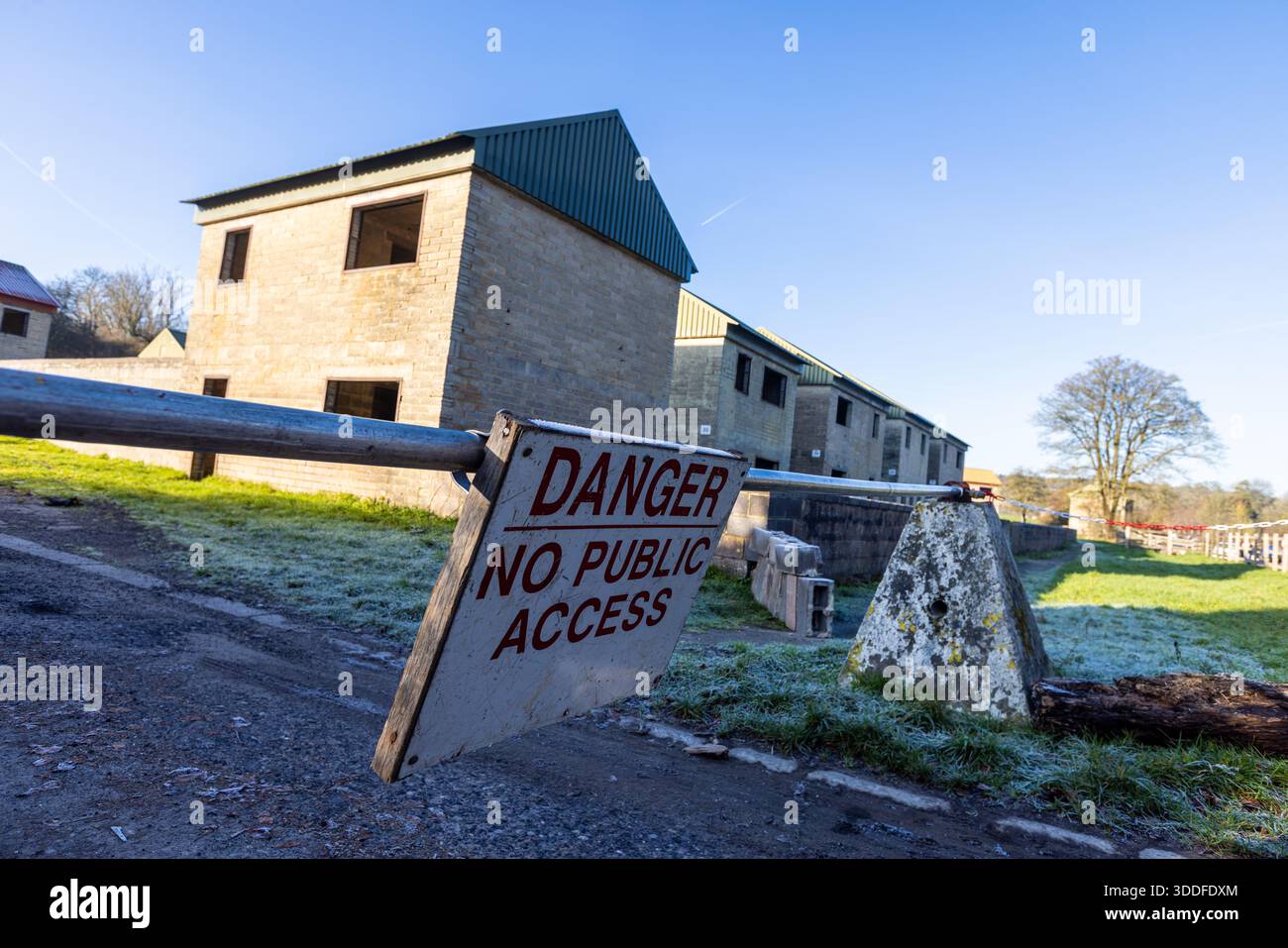 Imber est un village inhabité et une ancienne paroisse civile dans la zone d'entraînement de l'armée britannique, maintenant dans la paroisse de Heytesbury, sur la plaine de Salisbury, Banque D'Images
