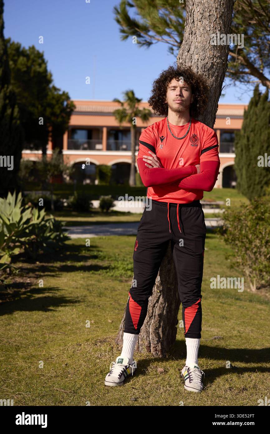 Lagos, Portugal. 05 janvier 2026. Marlon Fossey de Standard photographié lors du camp d'entraînement hivernal de l'équipe belge de football Standard de Liège, à Lagos, Portugal, lundi 05 janvier 2026. BELGA PHOTO RICARDO NASCIMENTO crédit : Belga News Agency/Alamy Live News Banque D'Images
