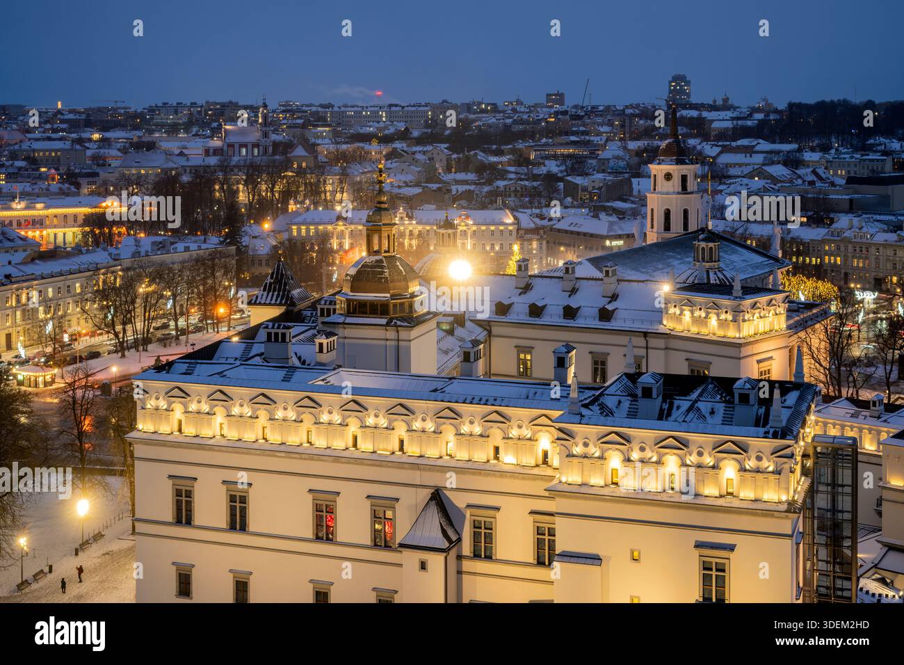 Horizon de la vieille ville en hiver, Vilnius, Lituanie Banque D'Images