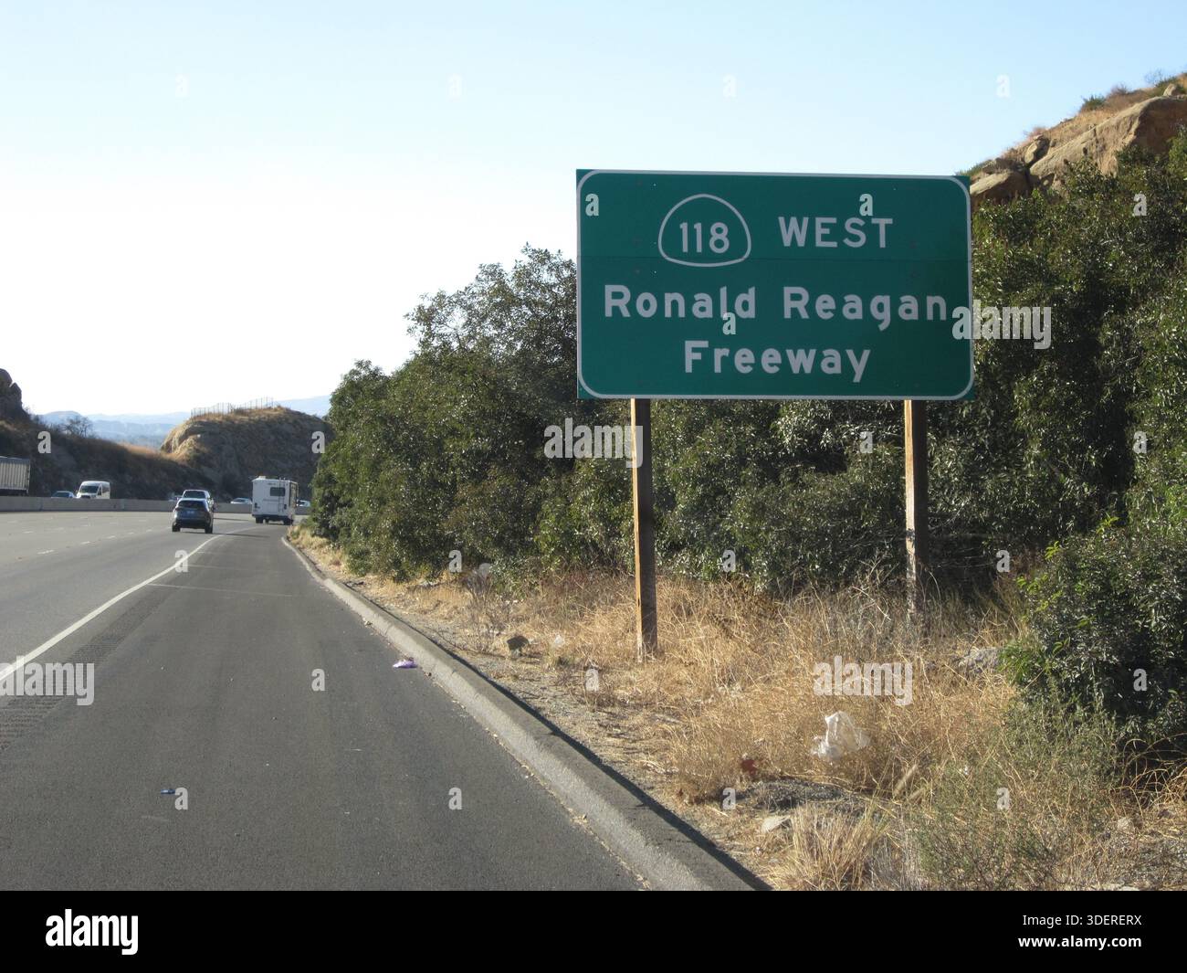 Signez pour la State route 118, la Ronald Reagan Highway à Simi Valley, en Californie Banque D'Images
