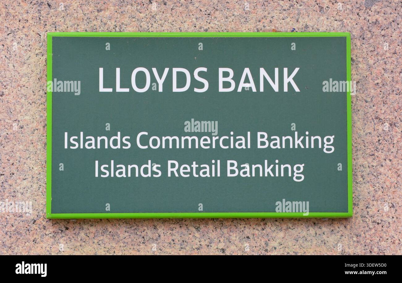 Lloyds Bank - Islands commercial Banking Islands Retail Banking Sign à St Helier, Jersey, dans les îles Anglo-Normandes Banque D'Images