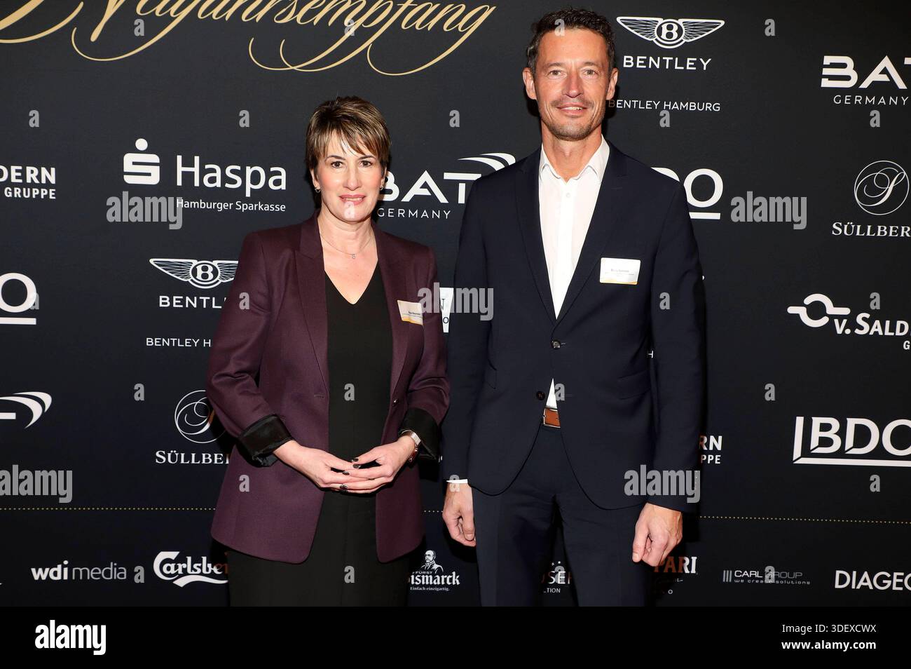 Alice Neumann und Ronny Neumann beim 31. Blankeneser Neujahrsempfang im Hotel Süllberg. Hambourg, 08.01.2026 *** Alice Neumann et Ronny Neumann à la réception du nouvel an Blankenese 31 à l'Hotel Süllberg Hamburg, 08 01 2026 Foto:xgbrcix/xFuturexImagex neujahrsempfang_6110 Banque D'Images