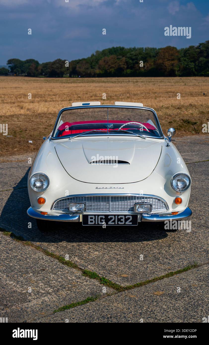 1963 Auto Union 1000 SP cabriolet voiture de sport classique Banque D'Images