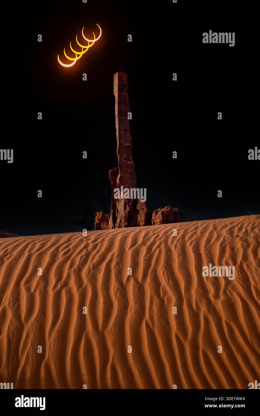 14 octobre 2023 éclipse annulaire sur Yei Bi Chi à Monument Valley, Arizona Banque D'Images