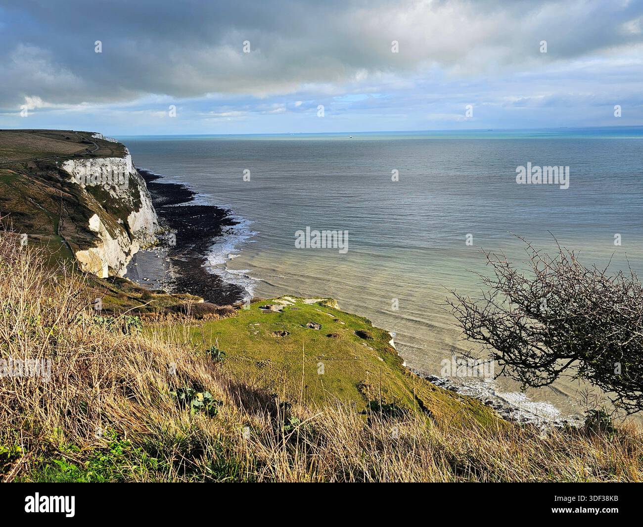 Falaises blanches de Douvres, Kent, avec vue sur la Manche Banque D'Images