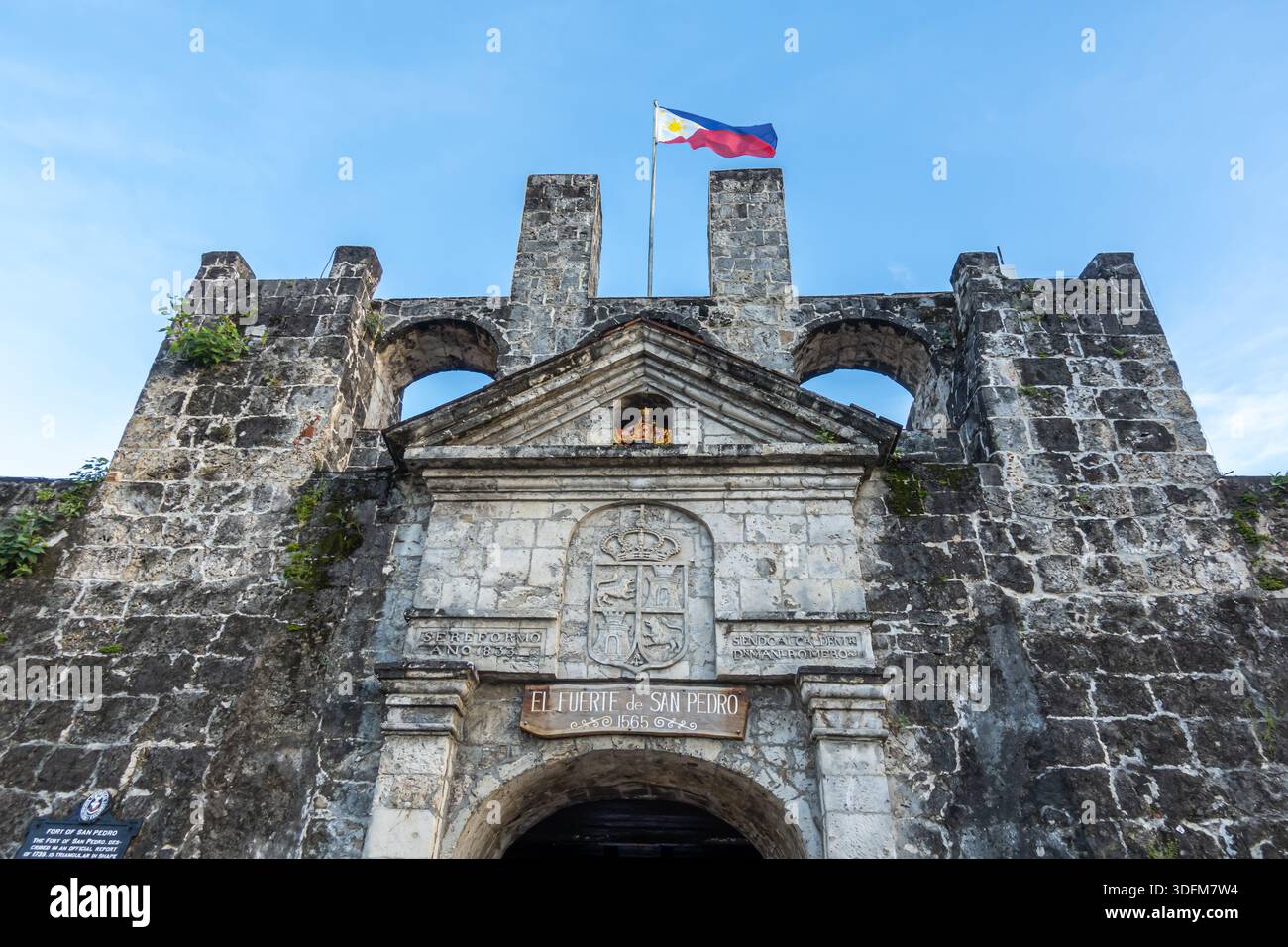 L'entrée de Fort San Pedro à Cebu City, Philippines. Structure de défense militaire construite en Espagne, XVIIe siècle Banque D'Images