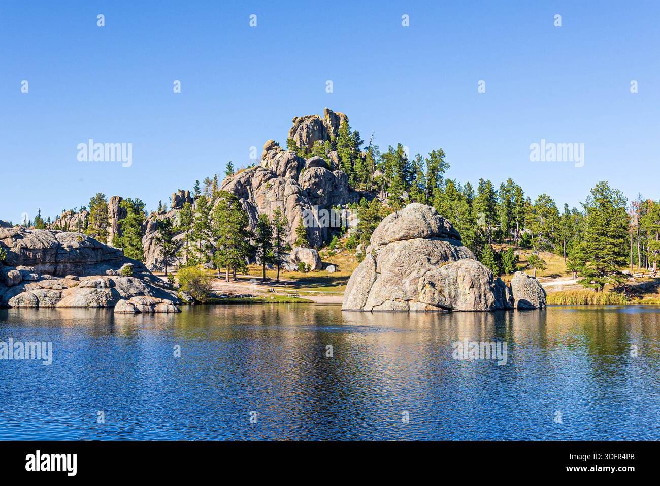 Magnifique paysage vu autour du lac Sylvan au parc d'État de Custer dans le Dakota du Sud. Banque D'Images