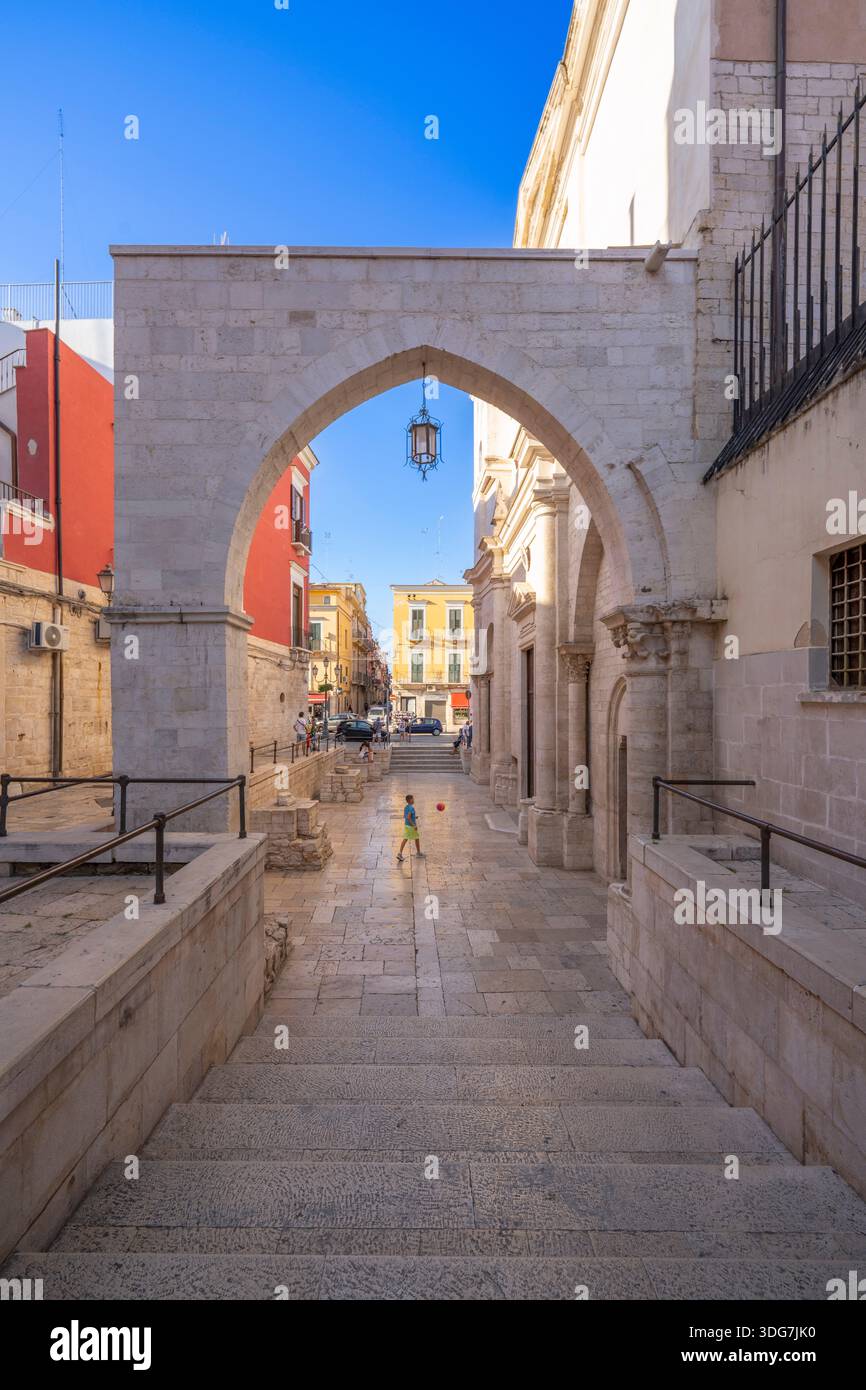 Basilique du Saint-Sépulcre, Barletta, Barletta-Andria-Trani, Pouilles, Italie Banque D'Images