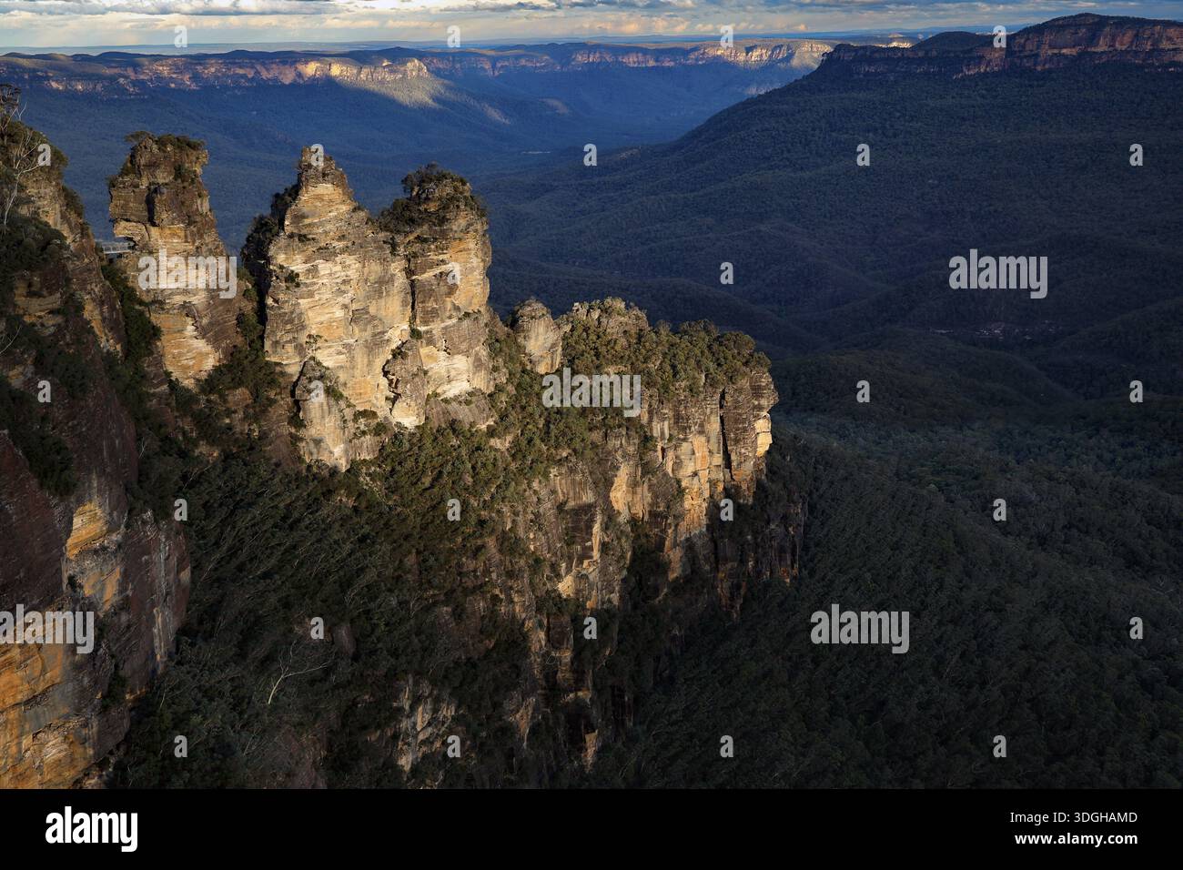 Vue spectaculaire des trois Sœurs à Echo point, Blue Mountains, Australie Banque D'Images