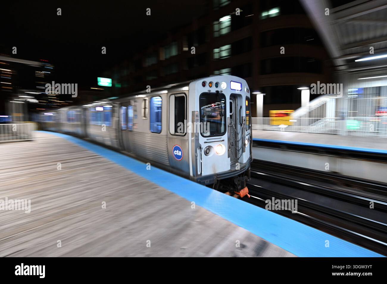 Zug der Chicago transit Authority CTA, Chicago, Illinois, États-Unis Banque D'Images