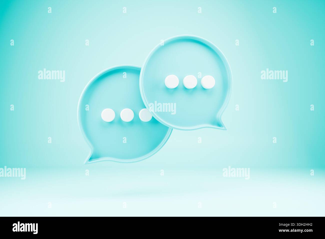 Deux icônes de bulle de parole 3D turquoise sur un fond bleu clair pour les médias sociaux Banque D'Images