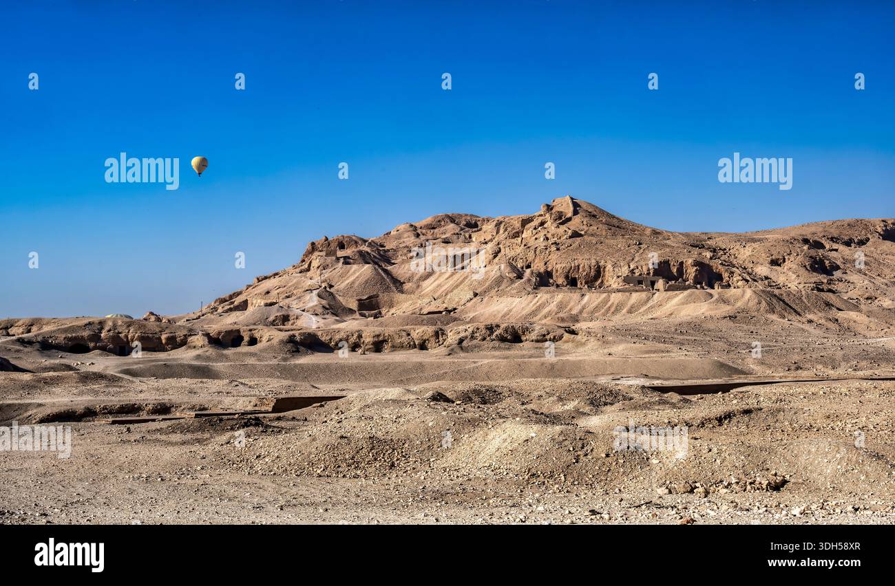 Paysages autour de Deir el-Bahari, Louxor, Egypte. Février 2023 Banque D'Images
