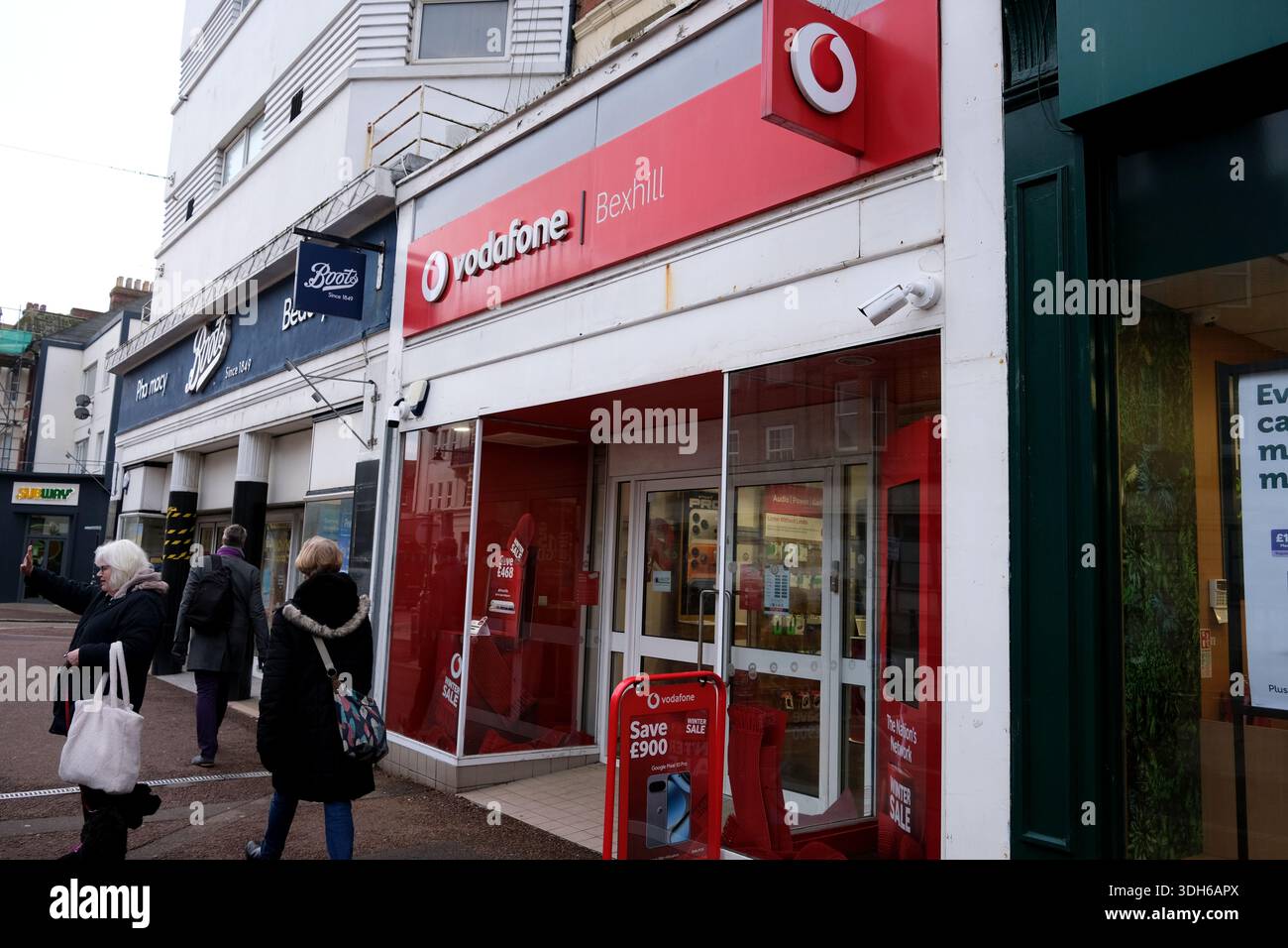 magasin de détail vodafone, bexhill-on-sea, sussex de l'est, royaume-uni Banque D'Images