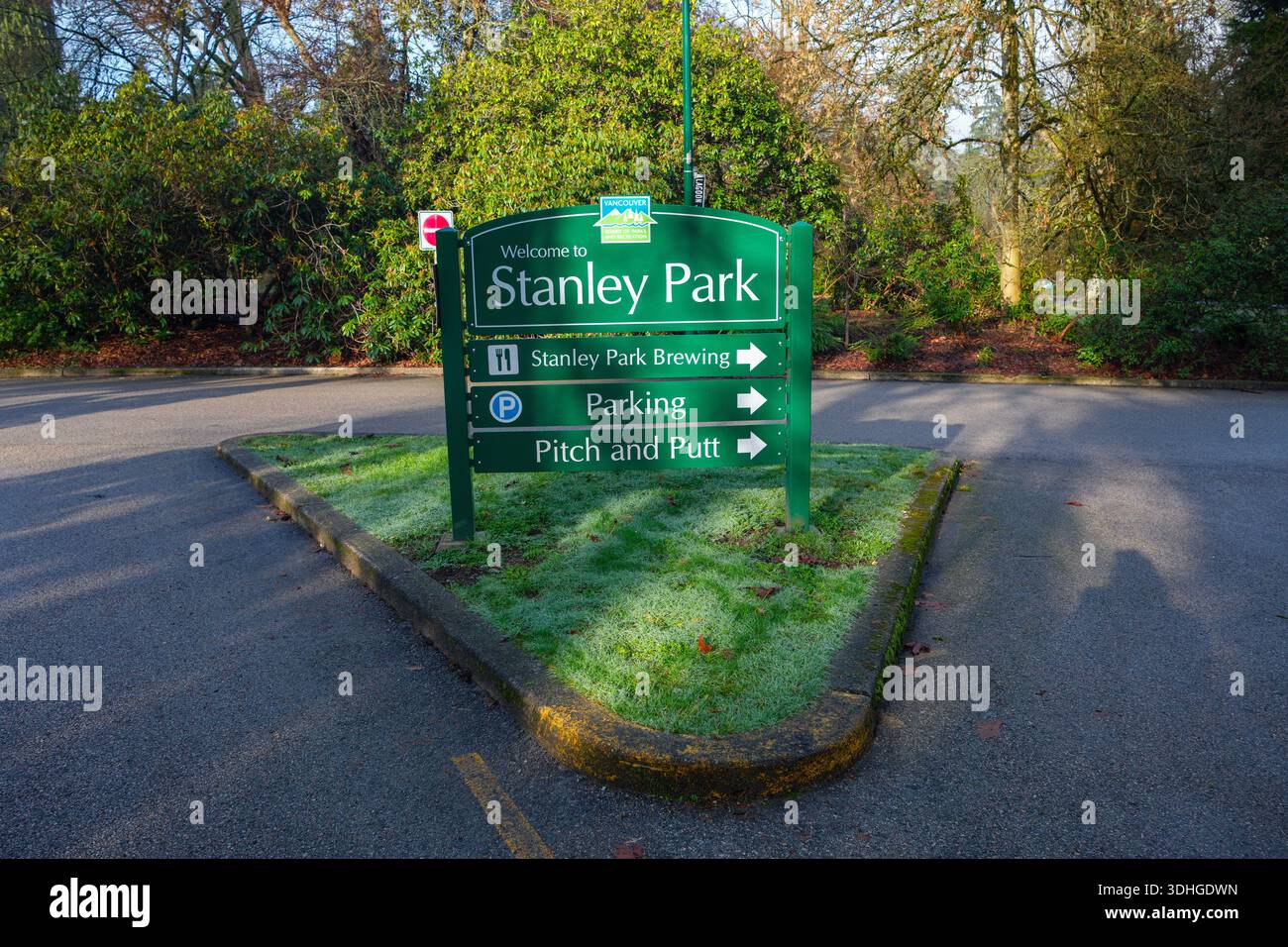 Un panneau pour Stanley Park dans le West End de Vancouver, C.-B. Banque D'Images