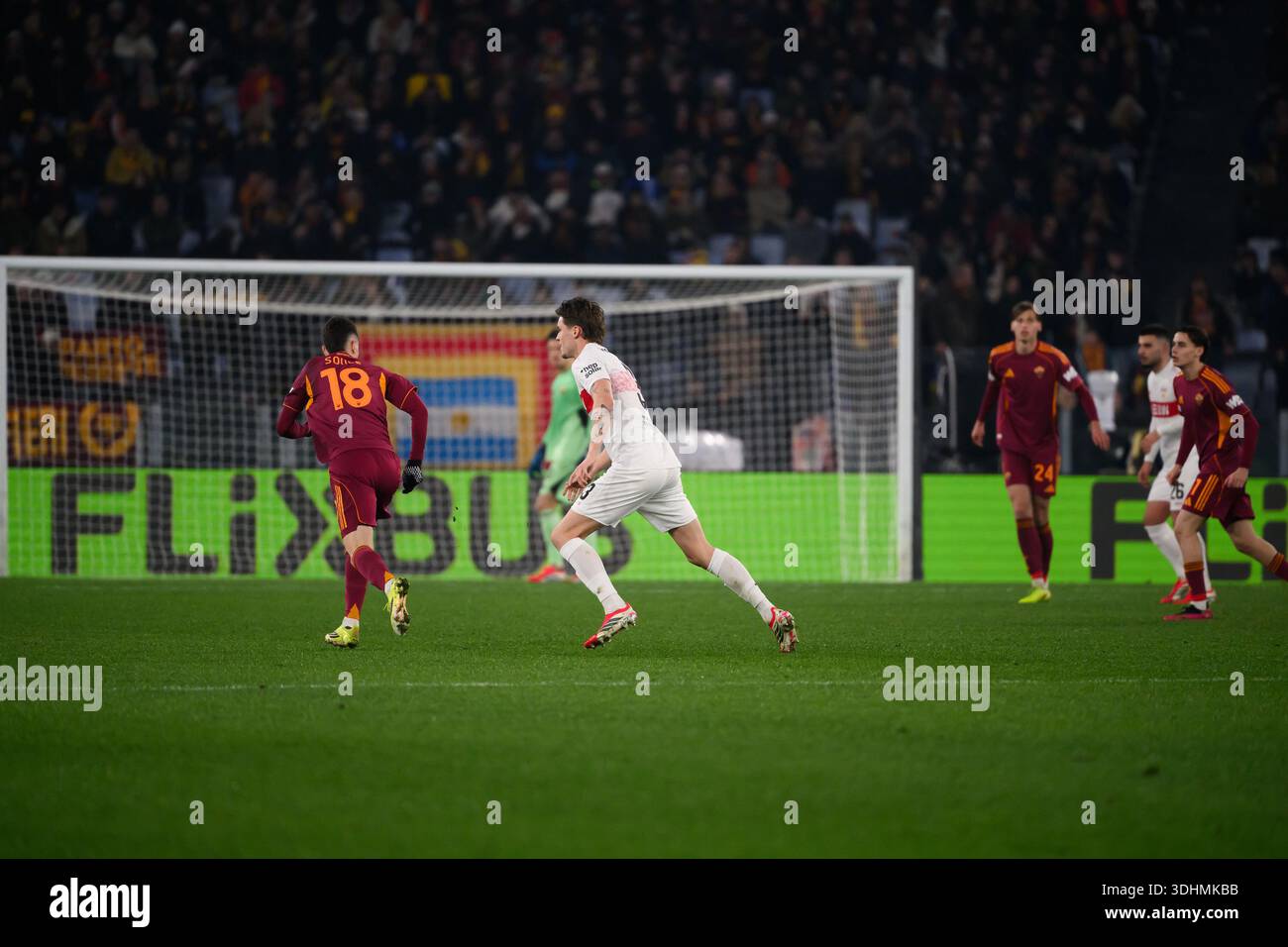 Rome, Italie. 22 janvier 2026. Lors du match de football de l'UEFA Europa League 2025/2026 entre L'AS Roma et le VfB Stuttgart au Stadio Olimpico à Rome (Italie), le 22 janvier 2026. Crédit : Insidefoto/Alamy Live News Banque D'Images