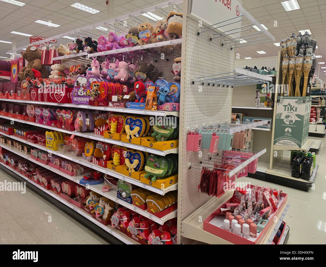 Balayer les produits des magasins Target Banque D'Images