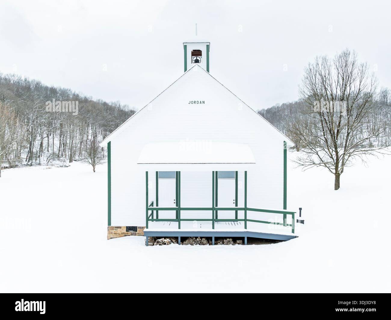 L'école Jordan historique d'une pièce est située dans le East Finley Township Park dans la Pennsylvanie rurale. Banque D'Images