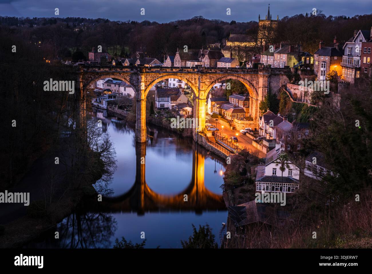 Viaduc de Knaresborough au-dessus de la rivière Nidd, North Yorkshire Banque D'Images
