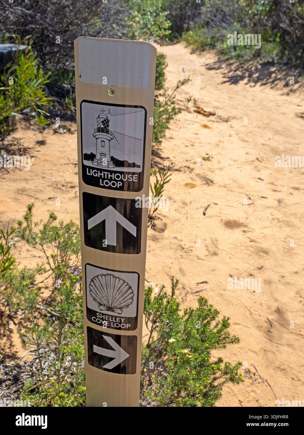 Marqueur de sentier à Cape naturaliste, parc national Leeuwin-naturaliste Banque D'Images