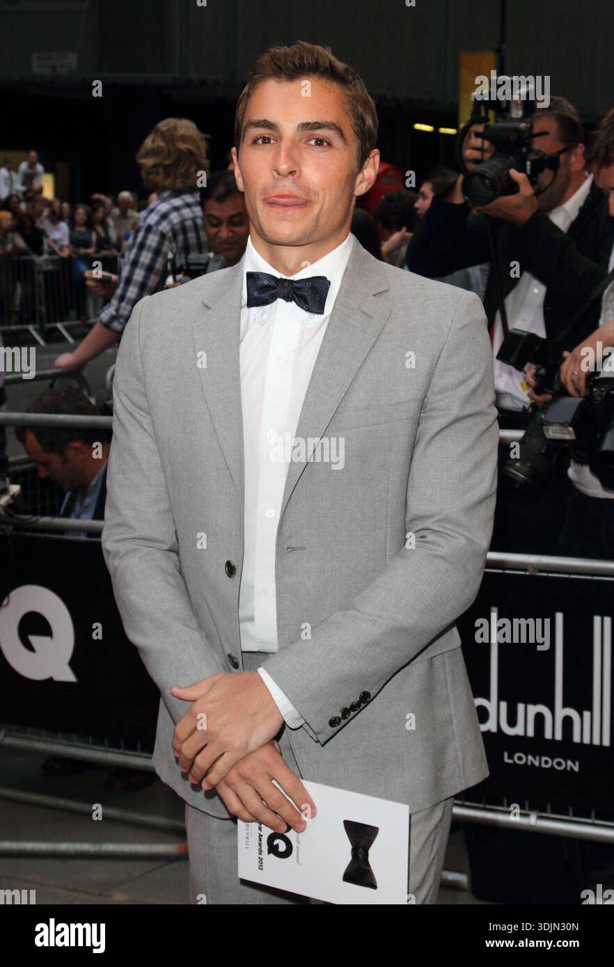 Londres, Royaume-Uni. Dave Franco aux GQ Men of the Year Awards au Royal Opera House, Covent Garden. 4 septembre 2012. Ref : LMK73-40413-050912 Keith Mayhew/Landmark Media WWW.LMKMEDIA.COM *L'UTILISATION DU SITE WEB ET DU NUMÉRIQUE ENTRAÎNERA DES FRAIS* Banque D'Images