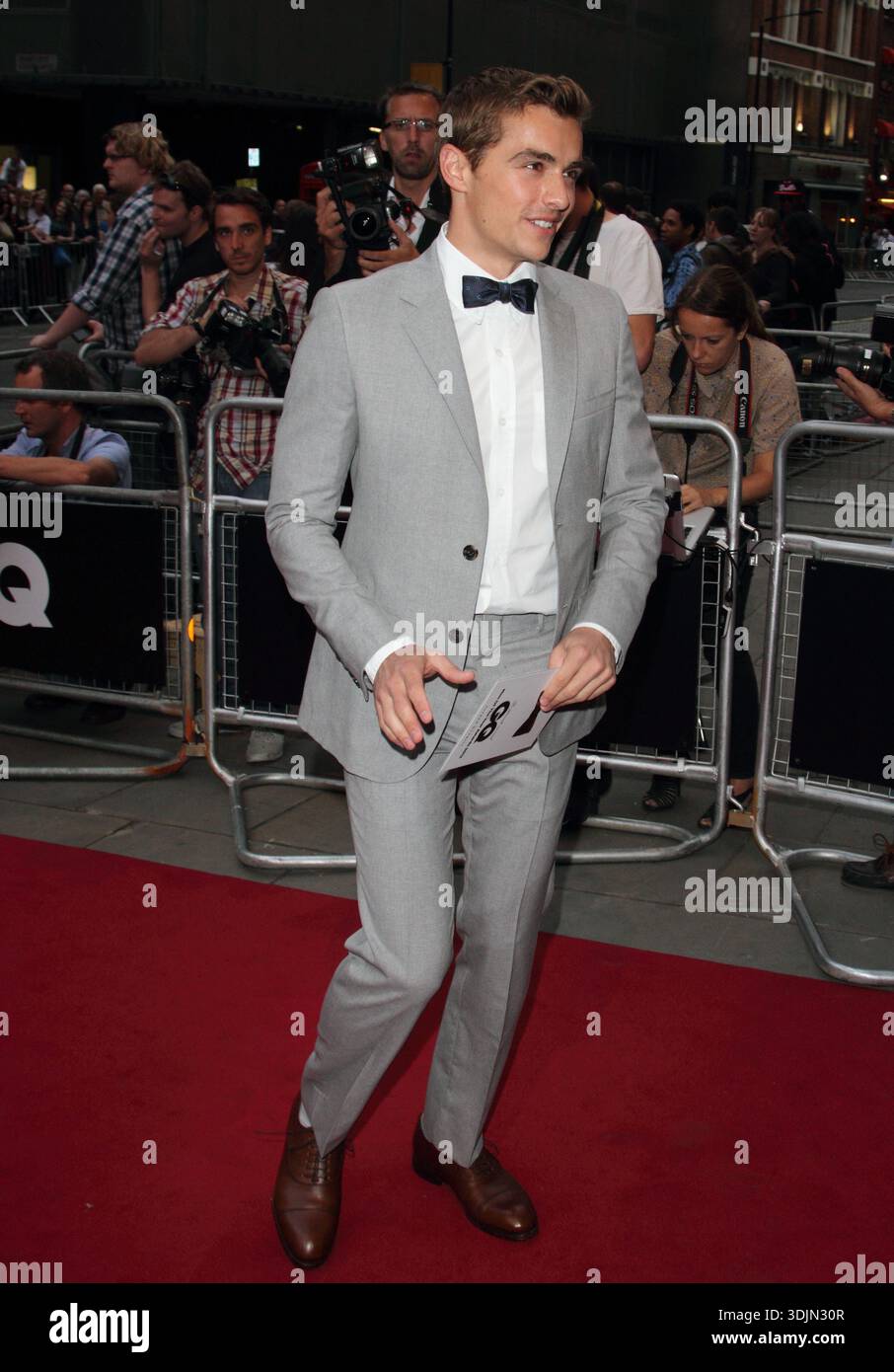 Londres, Royaume-Uni. Dave Franco aux GQ Men of the Year Awards au Royal Opera House, Covent Garden. 4 septembre 2012. Ref : LMK73-40413-050912 Keith Mayhew/Landmark Media WWW.LMKMEDIA.COM *L'UTILISATION DU SITE WEB ET DU NUMÉRIQUE ENTRAÎNERA DES FRAIS* Banque D'Images