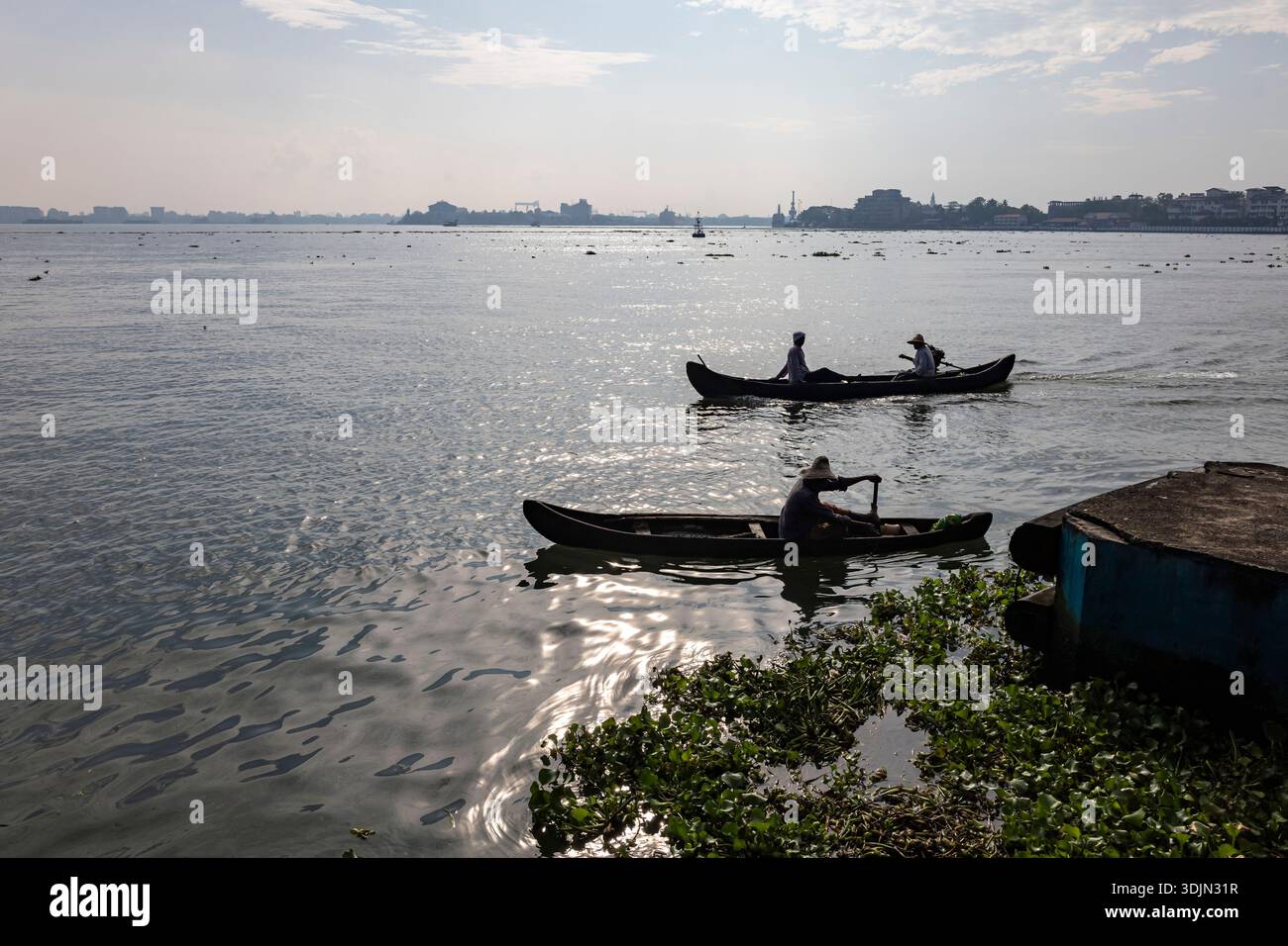 Bateaux de pêche, Port Vypin(vypeen) , Kochi(Cochin), Kerala, Inde, Asie du Sud, Asie Banque D'Images
