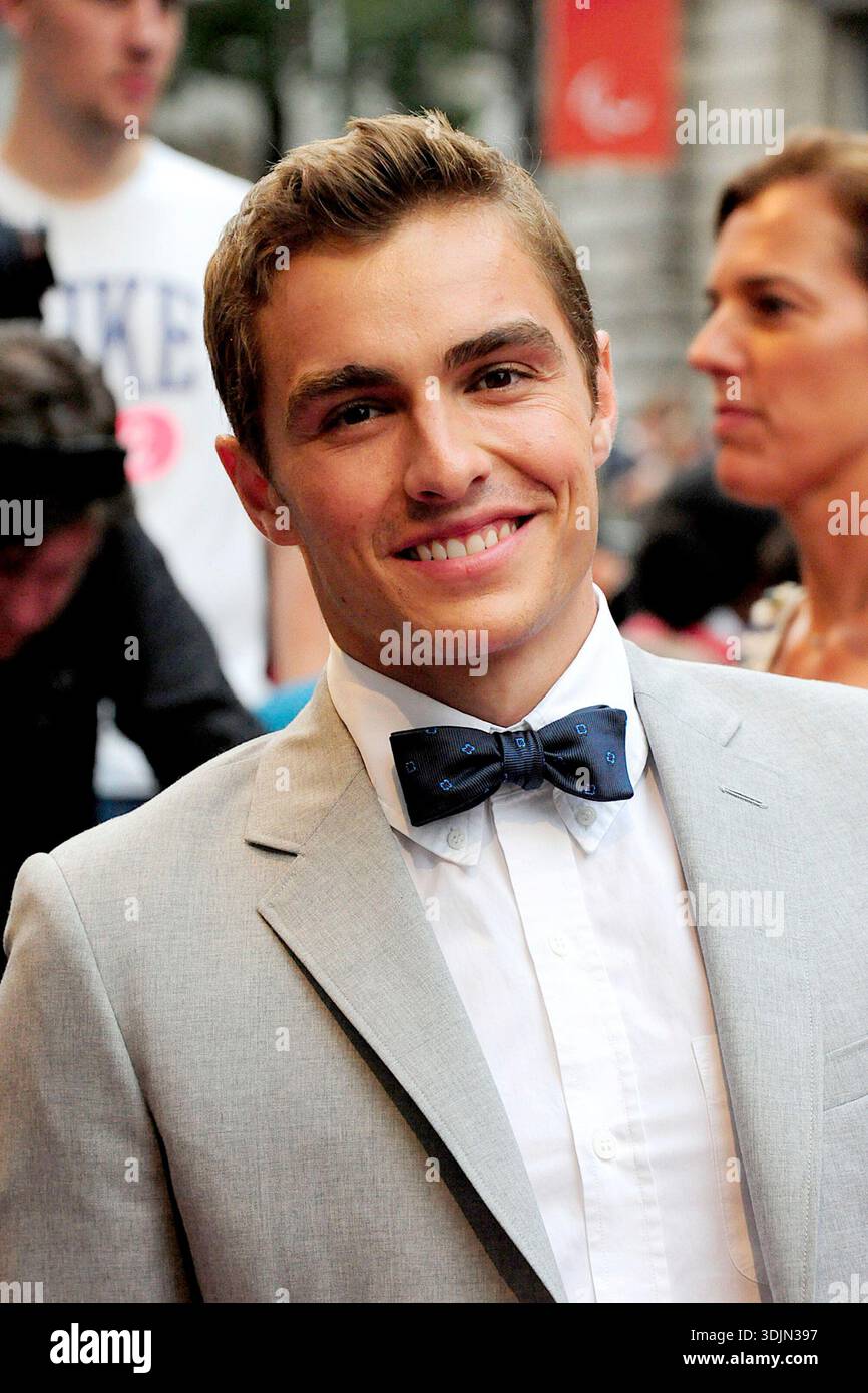 Londres, Royaume-Uni. Dave Franco aux GQ Men of the Year Awards au Royal Opera House, Covent Garden. 4 septembre 2012. Ref : LMK92-40414-050912 SYD/Landmark Media WWW.LMKMEDIA.COM AUCUNE UTILISATION DU SITE WEB SANS ACCORD OU ARRANGEMENT PRÉALABLE Banque D'Images