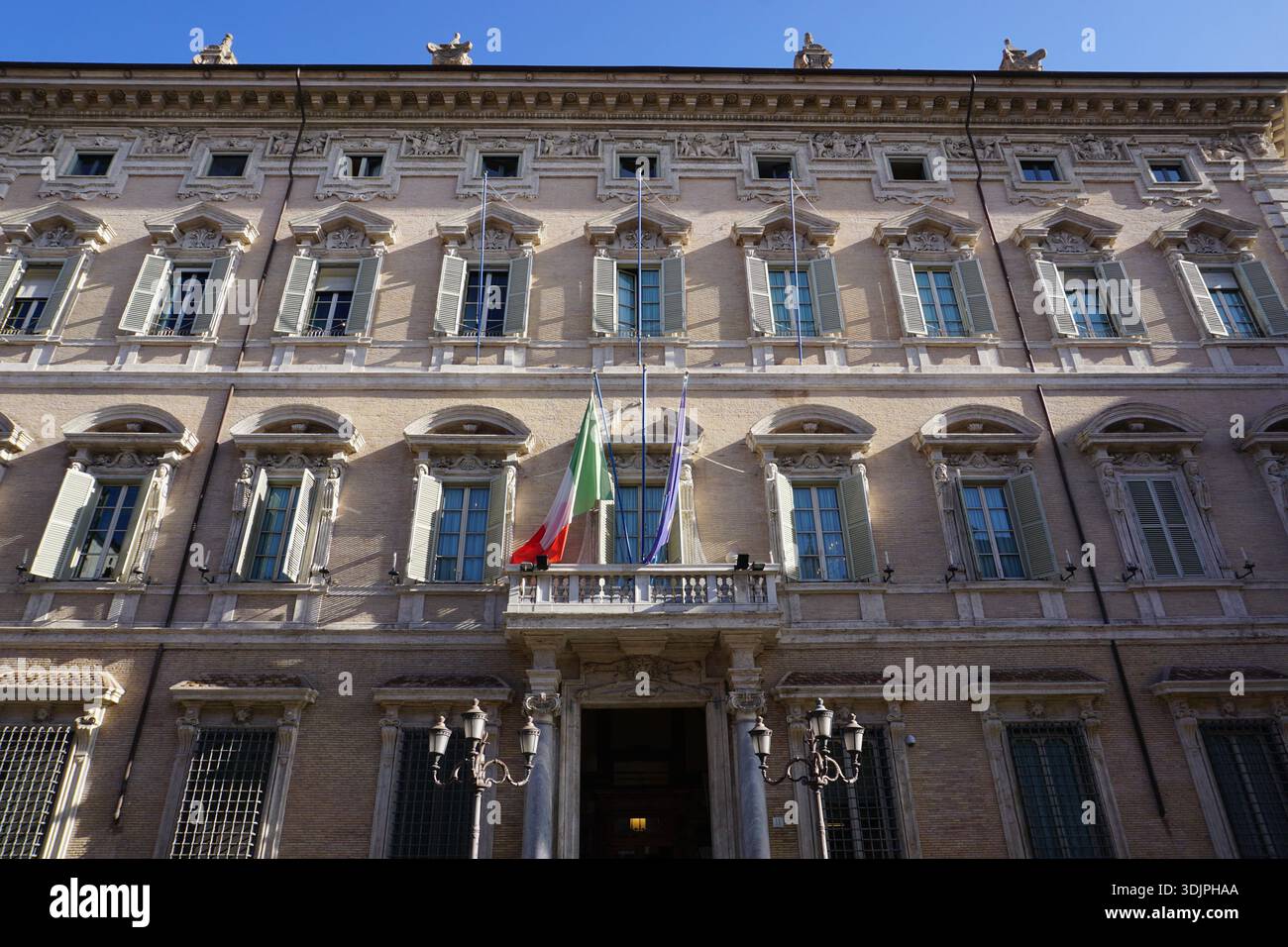 Palazzo Madama est le siège du Sénat de la République italienne, la chambre haute du Parlement italien à Rome, Italie. Banque D'Images