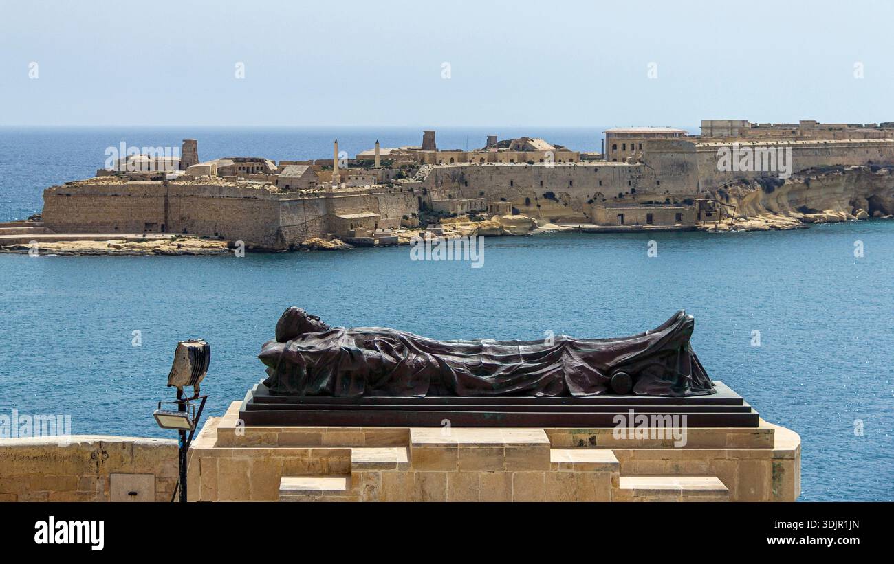 Sleeping Soldier & Ricasoli East Breakwater de la Valette Malte Banque D'Images