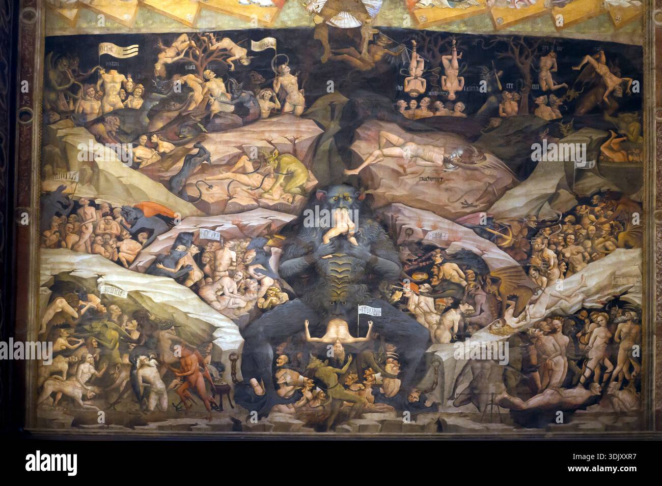 Lucifer mangeant pécheurs, ciel et enfer fresque, Cappella Bolognini, Chapelle des Mages, de Giovanni da Modena, 1410, inspiré de la Divine Comédie de Dante Banque D'Images