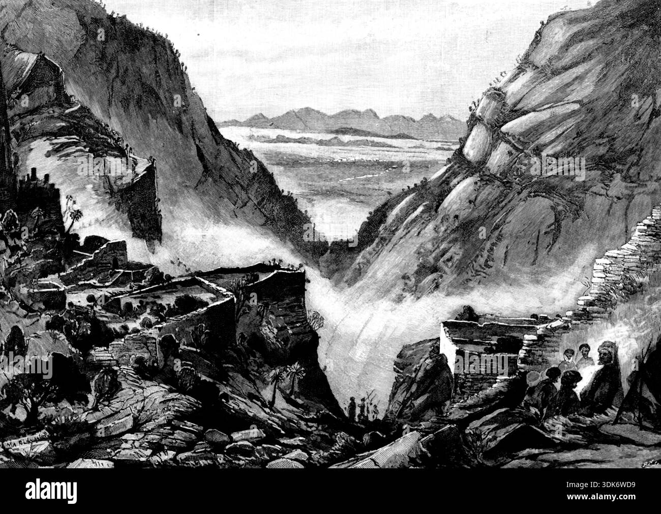 L'expédition Chitral : vue à l'embouchure de la grotte de Kashmir Smats, dans la gorge de la montagne Pudja, Yusufzai, 1895. 'De Hoti-Murdan ; au col de Malakand ; au loin sont les plaines sur lesquelles les colonnes de Sir Robert Low marchaient jusqu'au col de Mulakand... mon but secret était d'atteindre et d'escalader Pudja... qui s'élevait dans une formidable grandeur de 5000 pieds. Au-dessus des plaines... nous avons fait notre chemin jusqu'à la gorge dans les fastesses de la montagne, et la lumière du jour nous a trouvés sur le flanc de Pudja lui-même... nous avons atteint le sommet, et là quelle vue tout autour ! De retour sur les plaines de Yusufzai et Peshawur, nous pouvions voir où se trouvait th Banque D'Images