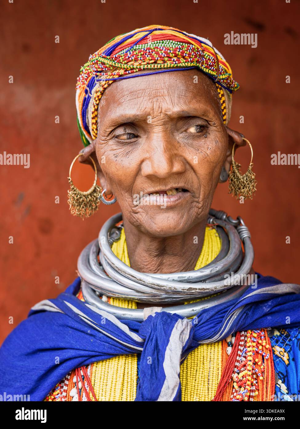 Portrait d'une femme de la tribu Bonda, Odisha, Inde Banque D'Images