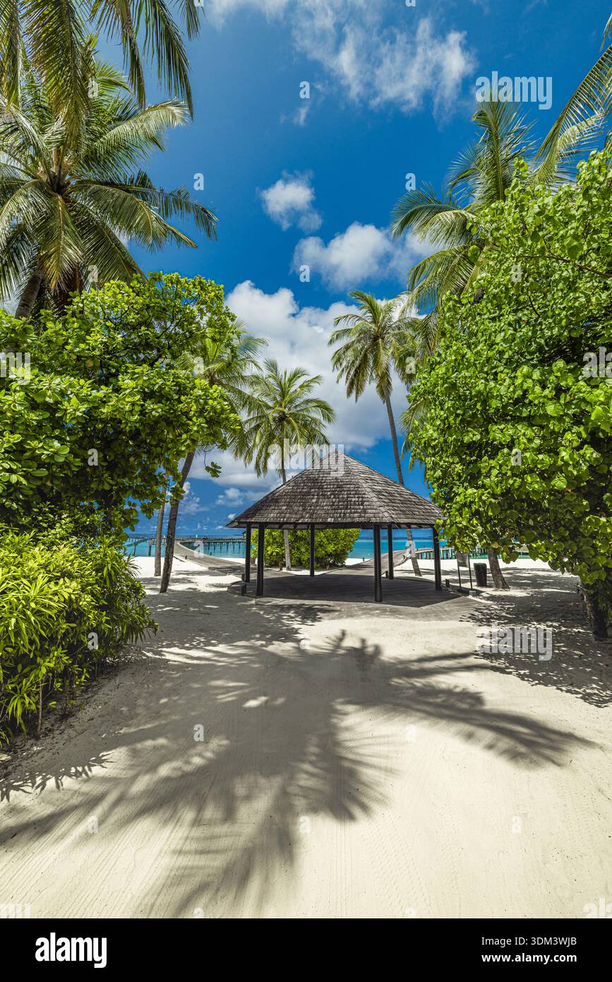 Luxe Maldives plage paysage turquoise océan sable blanc tropical Resort fond de paradis Banque D'Images