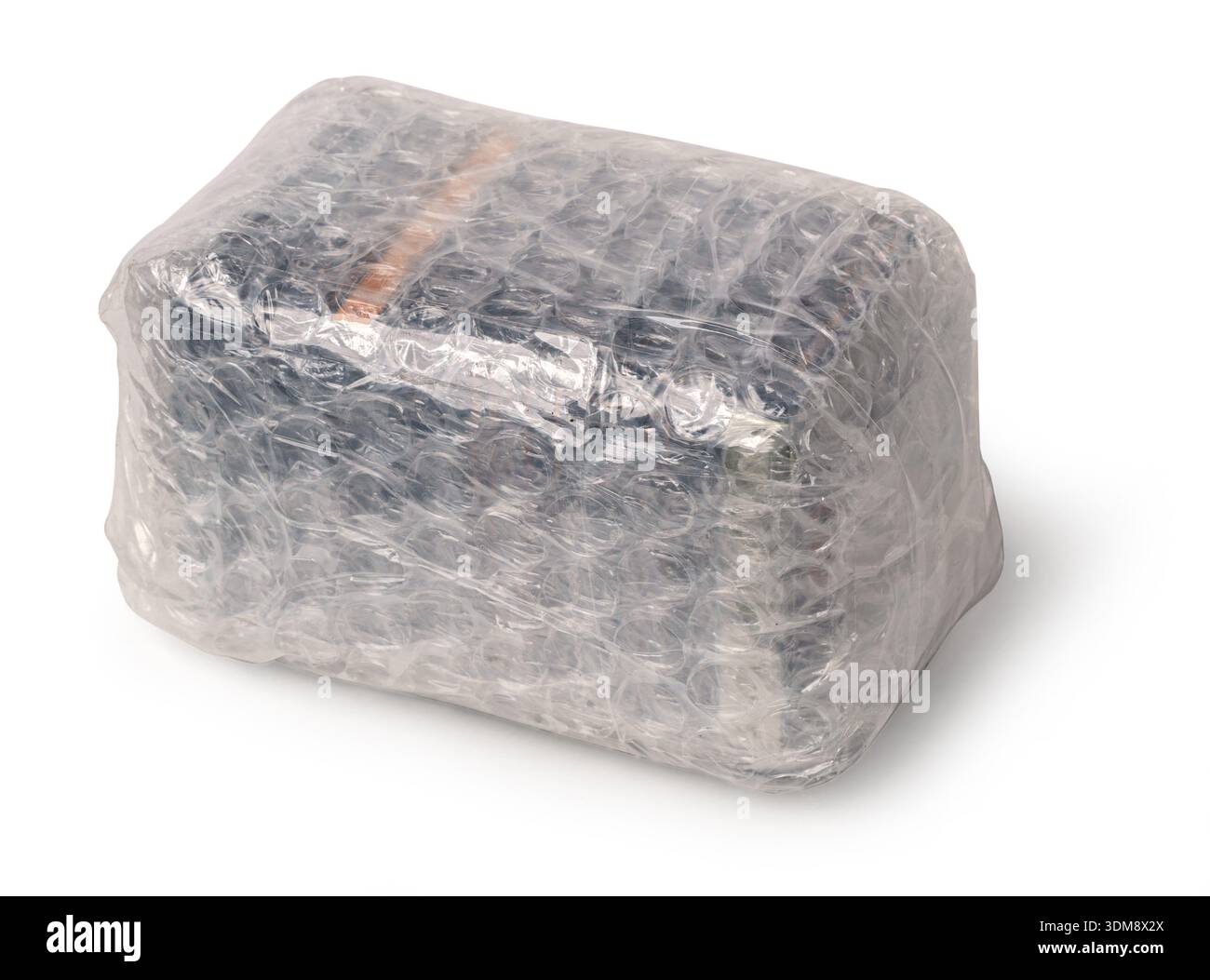 Colis enveloppé dans un matériau de rembourrage de bulle d'air transparent pour une livraison sûre Banque D'Images