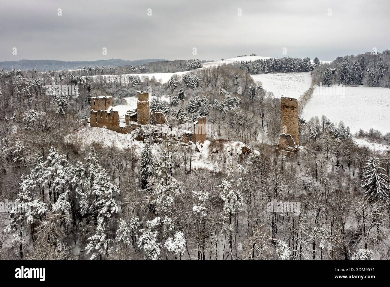 Les méandres de la rivière Werra dans la vallée de Werra entre Hesse et Thuringe Banque D'Images