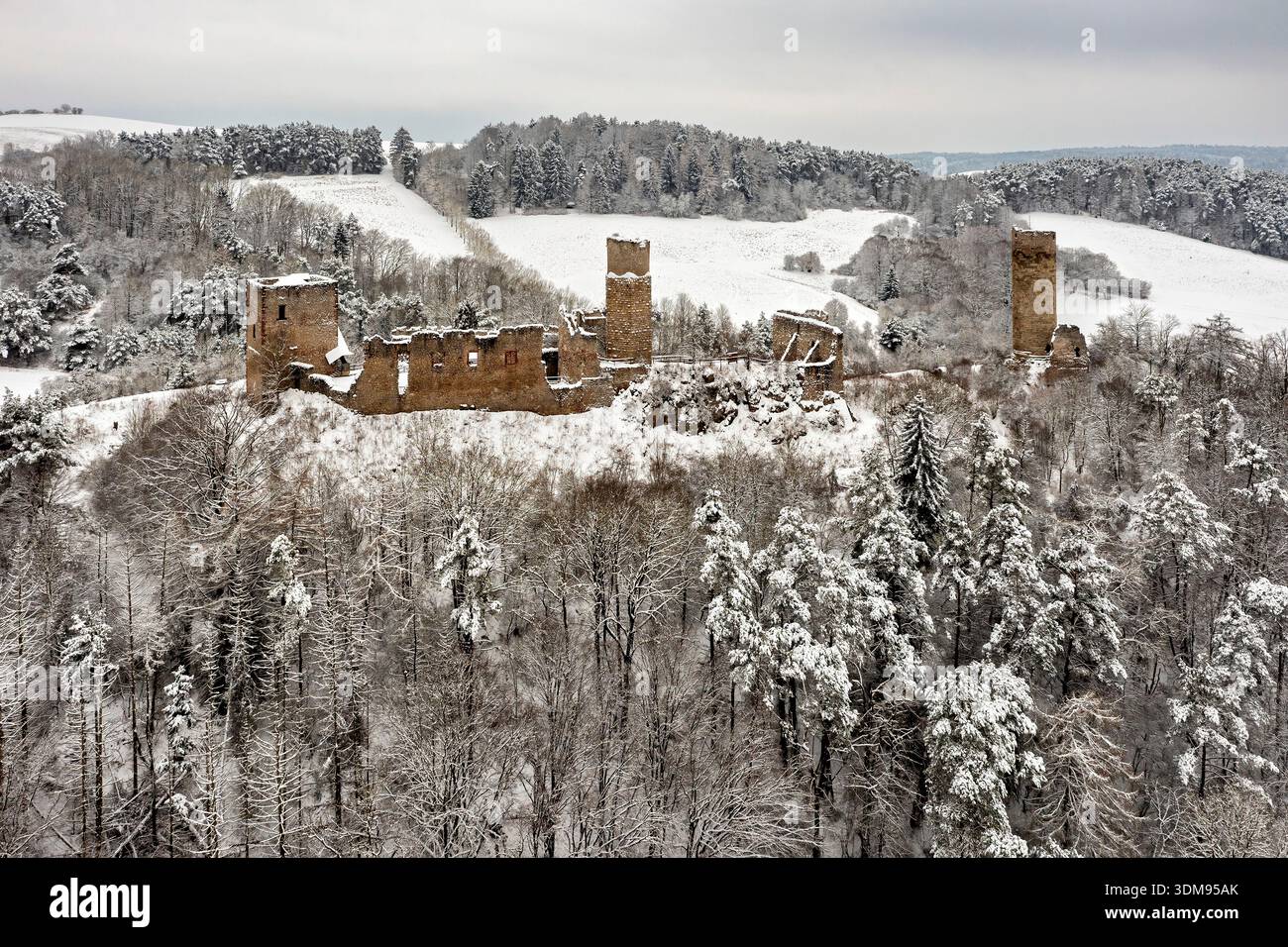 Les méandres de la rivière Werra dans la vallée de Werra entre Hesse et Thuringe Banque D'Images