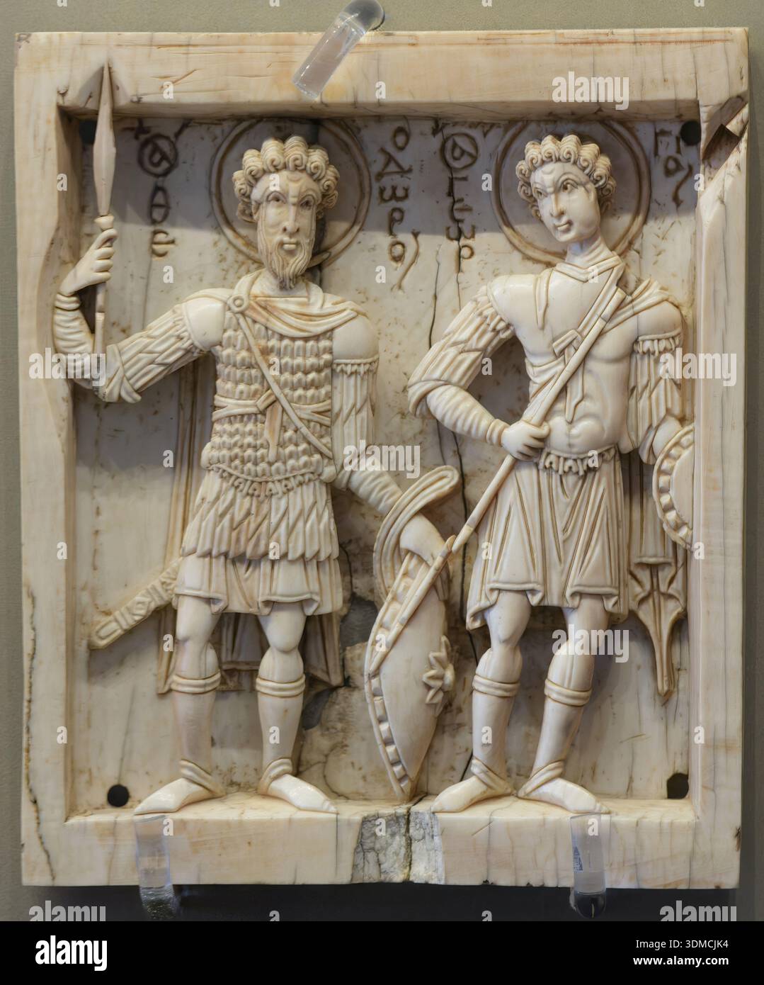 Icône avec les saints Théodore et George, Thessalonique, vers 1010, artiste Sailko, au Musée archéologique national, Venise, Italie. Banque D'Images