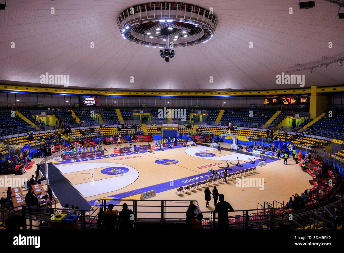 Turin, Italie : 06 février 2026 - vue générale du Pala Gianni Asti, lors du match de Serie A2 entre basket Torino et Fortitudo Bologna. Banque D'Images