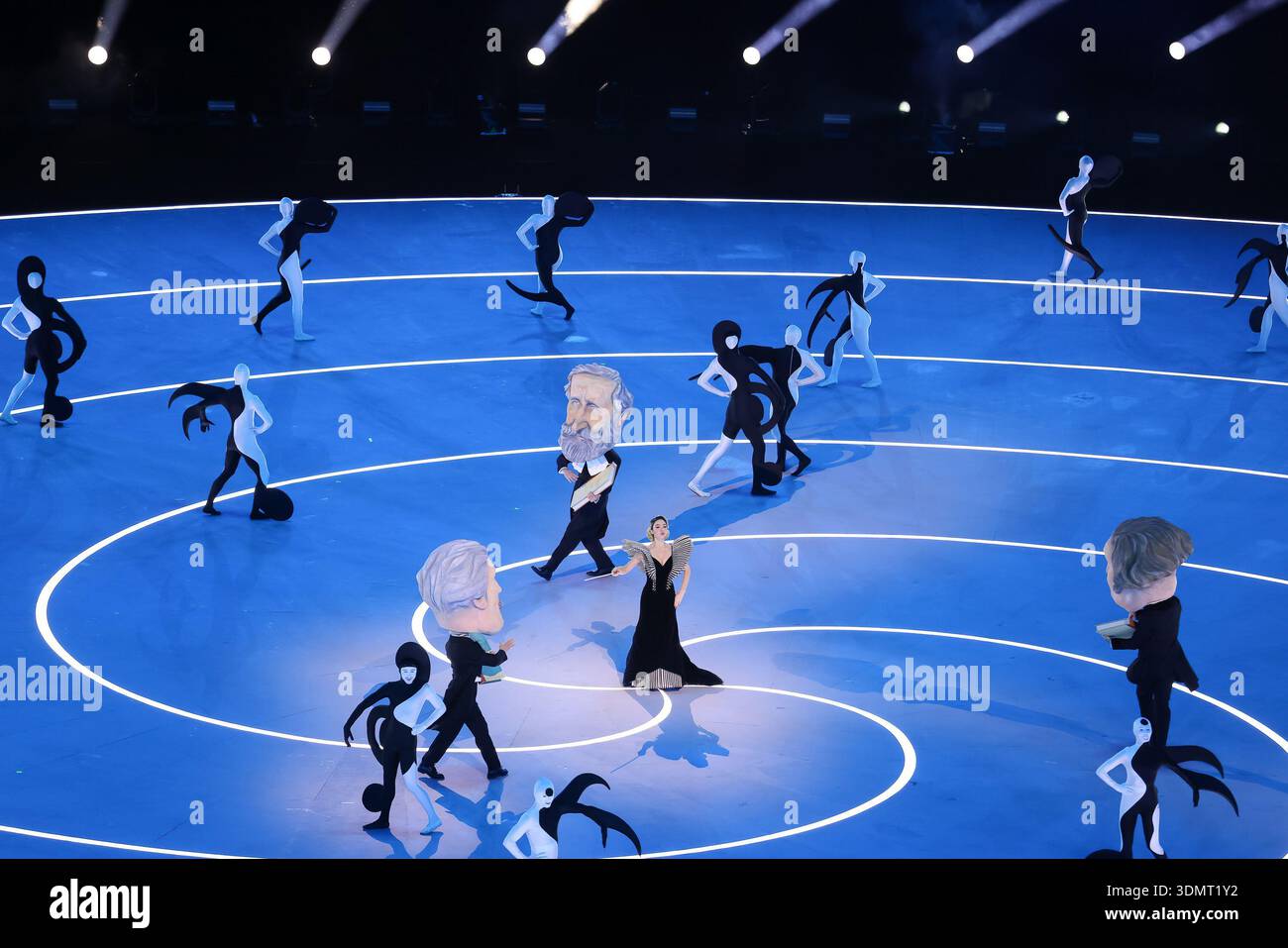 Milan, Italie. 06th Feb, 2026. 06 février 2026 : les danseurs se produisent lors de la cérémonie d'ouverture des Jeux Olympiques de Milan Cortina 2026 qui se déroulent au stade olympique San Siro à Milan, en Italie. MilanoCortina2026 Daniel Lea. (Crédit image : © Daniel Lea/Cal Sport Media/SIPA USA) crédit : Sipa US/Alamy Live News Banque D'Images