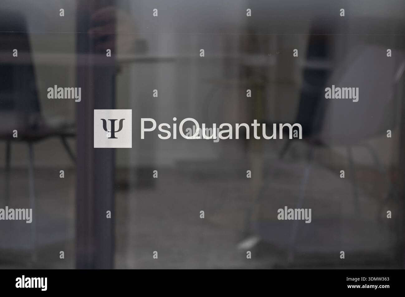 Février 2026, Palo Alto. Logo PsiQuantum sur une fenêtre Banque D'Images
