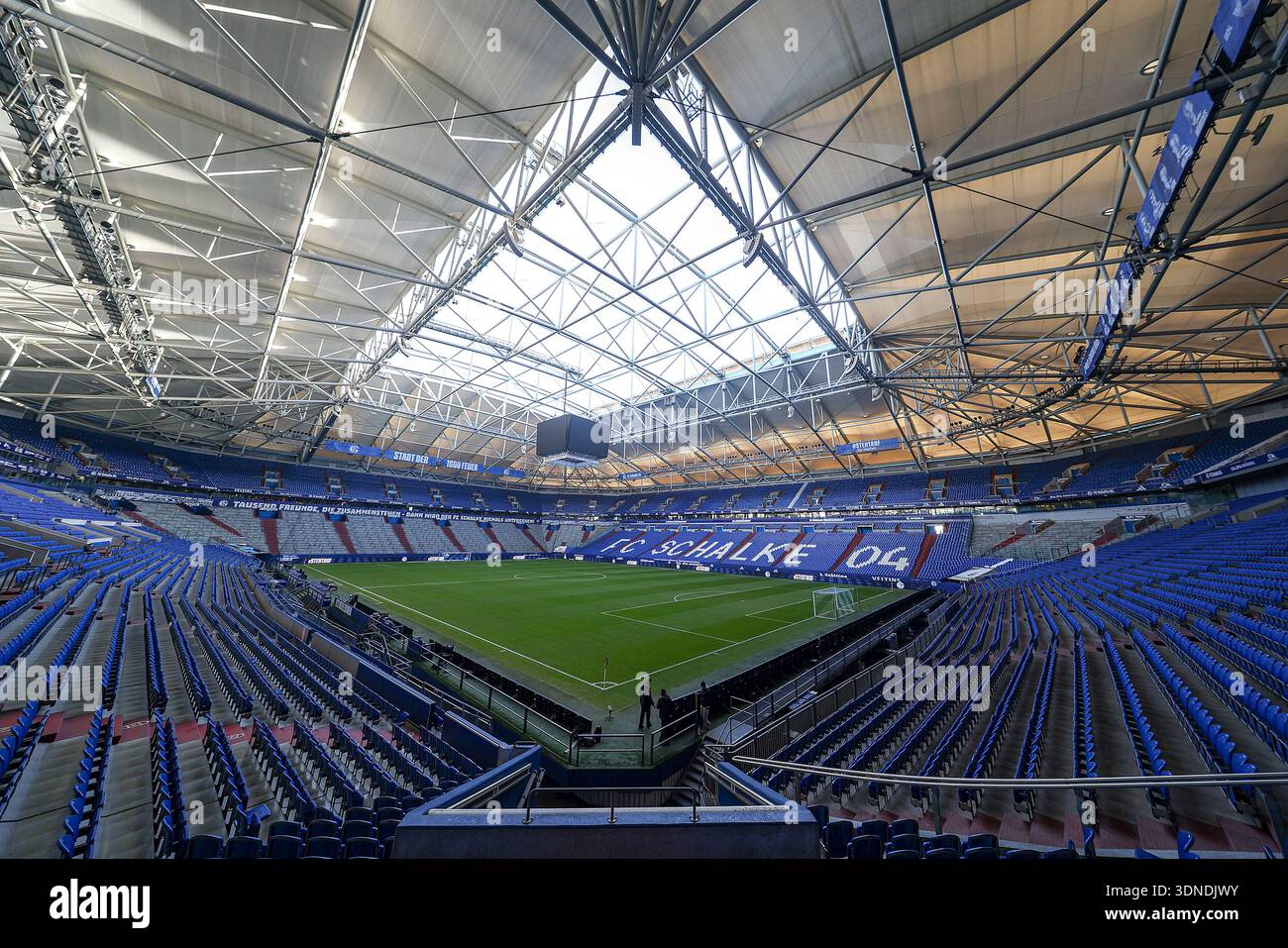 Veltins-Arena - 2ème Bundesliga - FC Schalke 04 vs SG Dynamo Dresde le 07.02.2026 au Veltins-Arena de Gelsenkirchen, Allemagne Banque D'Images