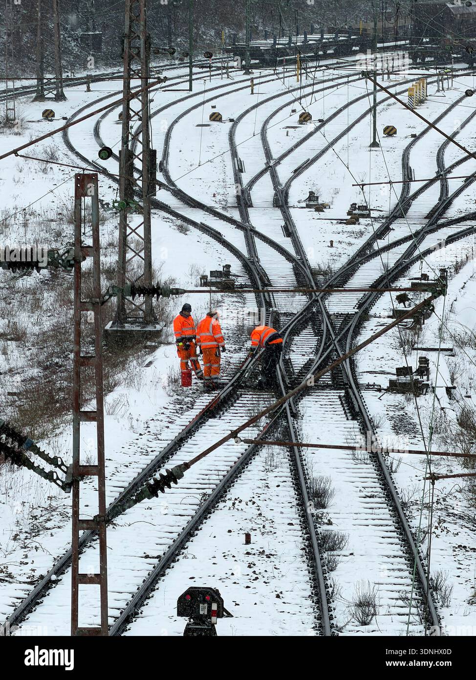 Installation de formation ferroviaire dans le district de Vorhalle en hiver, Allemagne, Rhénanie du Nord-Westphalie, région de la Ruhr, Hagen Banque D'Images