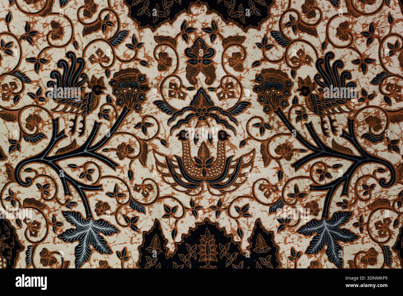 Motif batik javanais indonésien classique avec un style de design traditionnel. Banque D'Images