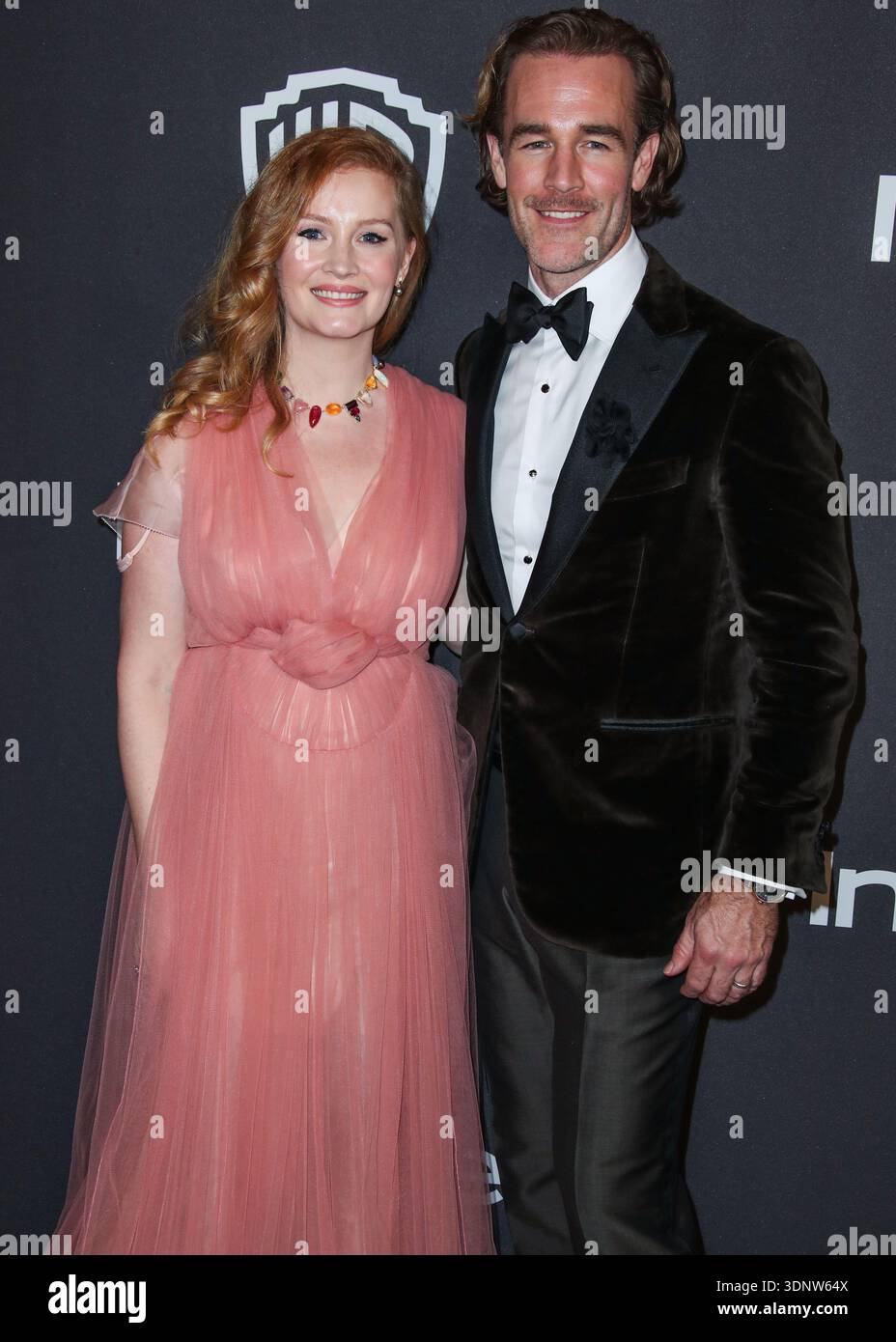 (DOSSIER) James Van Der Beek mort à 48 ans. James Van Der Beek, star de Dawson's Creek, meurt à 48 ans le mercredi 11 février 2026, après des années de lutte contre le cancer colorectal. BEVERLY HILLS, LOS ANGELES, CALIFORNIE, États-Unis - JANVIER 06 : Kimberly Van Der Beek et son mari/acteur américain James Van Der Beek arrivent aux 2019 InStyle et Warner Bros Pictures Golden Globe Awards After Party organisé au Beverly Hilton Hotel le 6 janvier 2019 à Beverly Hills, Los Angeles, Californie, États-Unis. (Photo de Xavier Collin/image Press Agency) Banque D'Images
