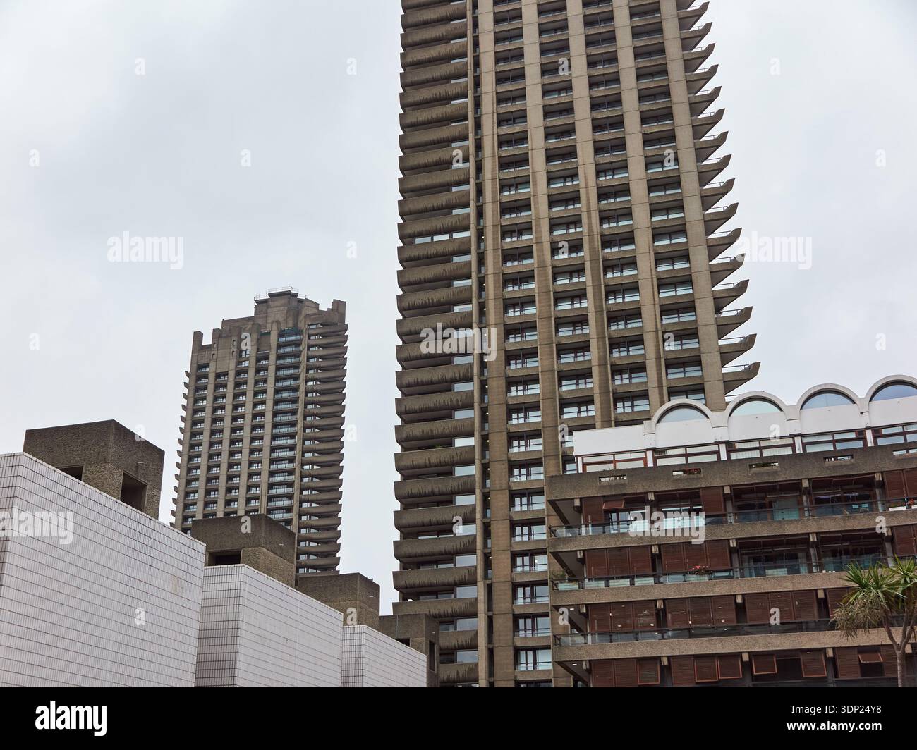 Barbican Estate, Towers Banque D'Images