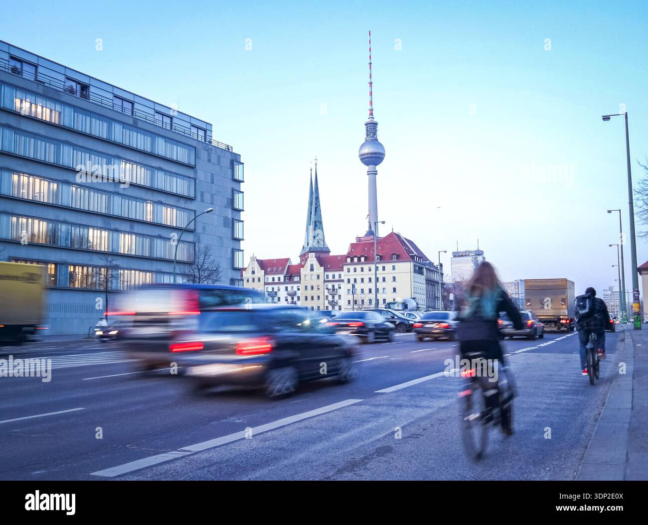 Heure de pointe à Berlin-Mitte, Spittelmarkt Banque D'Images