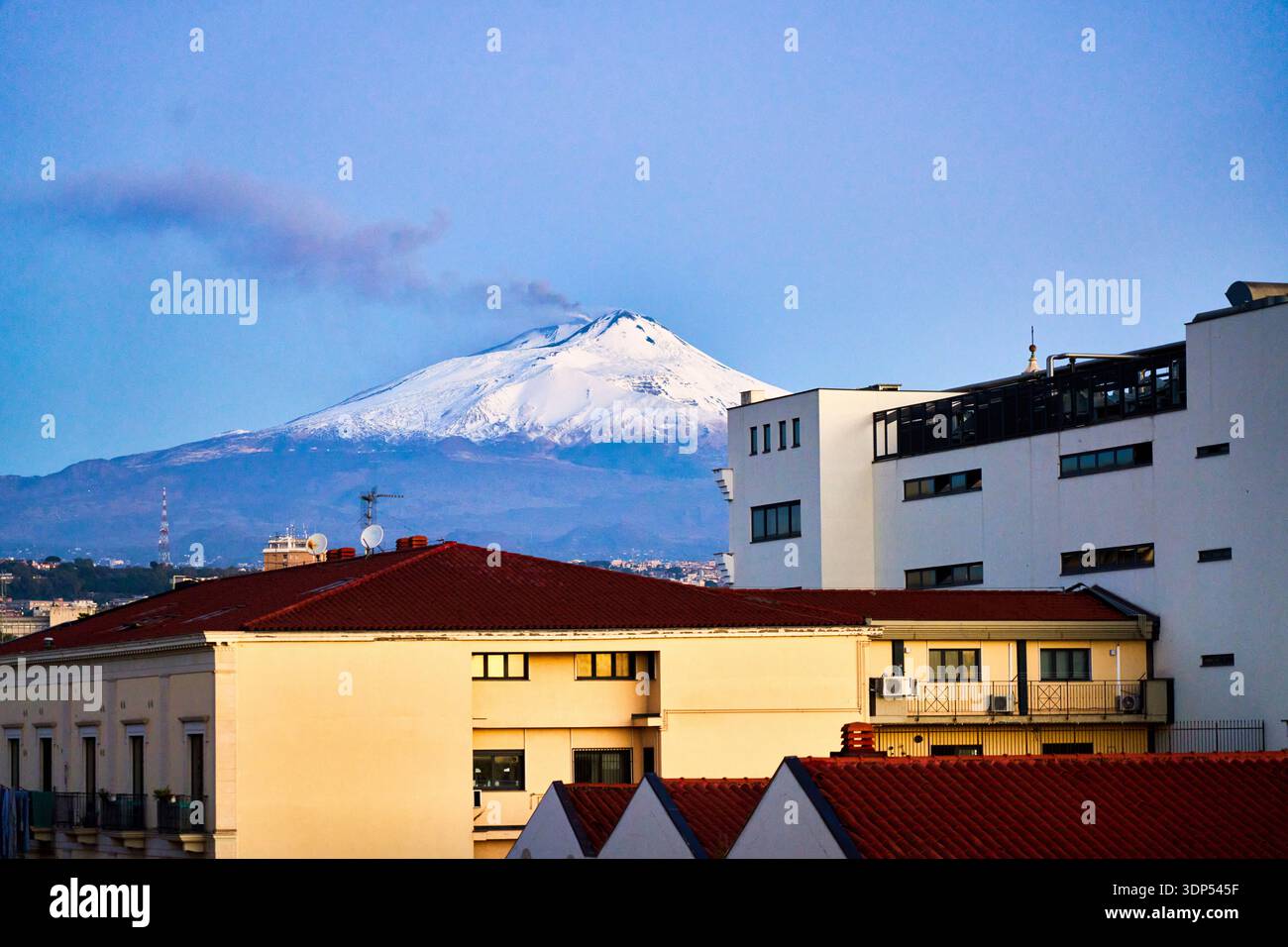 Mont Etna, via Cristoforo Colombo, Catane, Sicile, Italie Banque D'Images