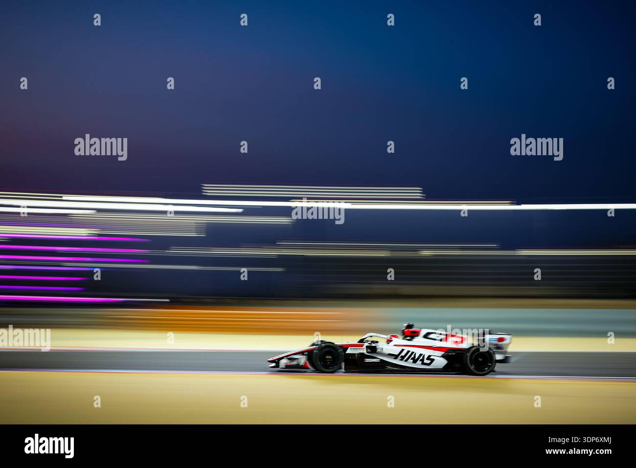 (87) Oliver Bearman (GBR) - TGR Haas F1 Team lors de la première séance officielle d'essais de pré-saison du Championnat du monde de formule 1 FIA 2026 à Ba Banque D'Images