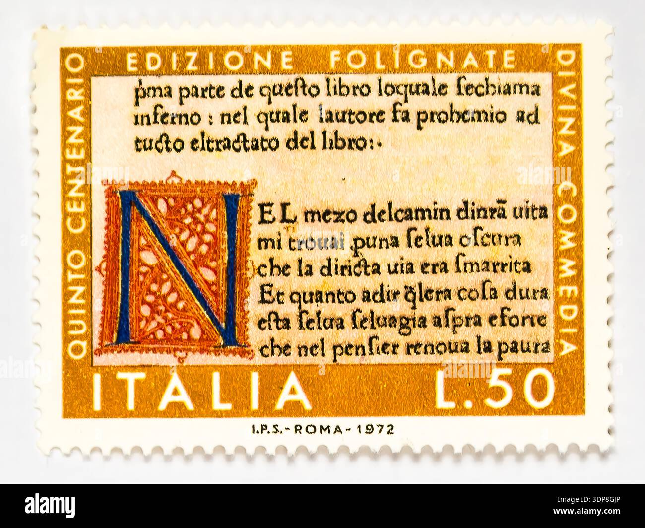 Timbre postal italien commémorant l'édition historique de la Divine Comédie de Dante à Foligno. Banque D'Images
