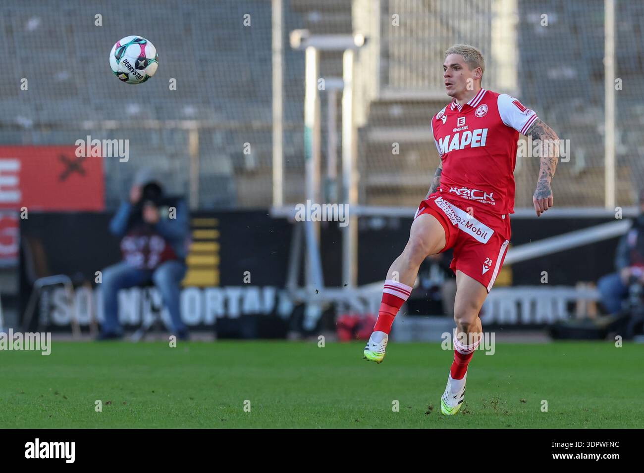 Graz, Autriche, 15.Feb.26 - FOOTBALL - ADMIRAL Bundesliga, Grazer AK 1902 vs FC Red Bull Salzburg. L'image montre Dominik Frieser (GAK). Crédit : Franz Wolfgang Rainer/Alamy Live News Banque D'Images